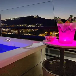 Mogan Mall, Con Jacuzzi Y Playstation 5 Puerto Rico (Gran Canaria)